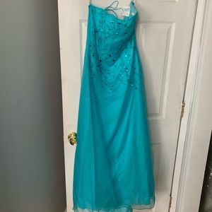 Teal prom dress